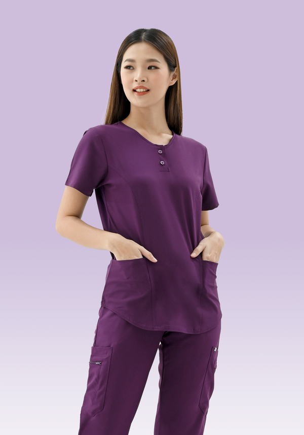 17642 - ROUND COLLAR STRETCH TOP WITH 2 BUTTONS AND 2 POCKETS